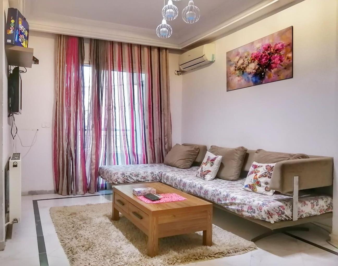 Residence Ahlem El Aouina Bagian luar foto