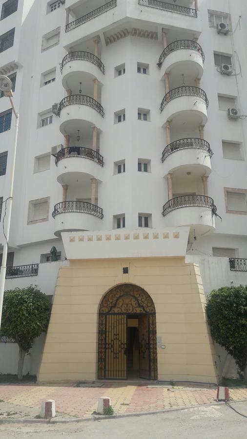 Residence Ahlem El Aouina Bagian luar foto