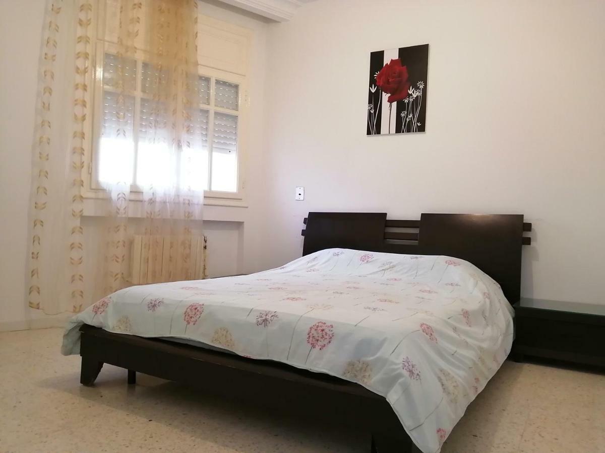Residence Ahlem El Aouina Bagian luar foto